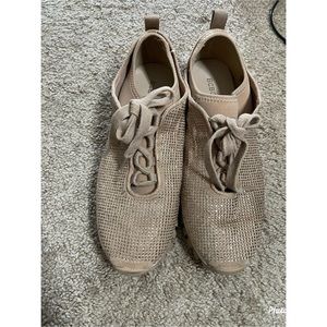 BCBG Beige Sneakers